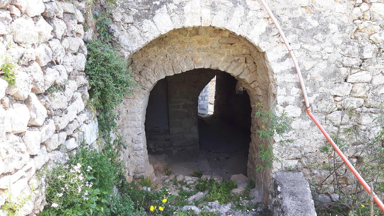 Castle Hotel Χειμάρρα Εξωτερικό φωτογραφία